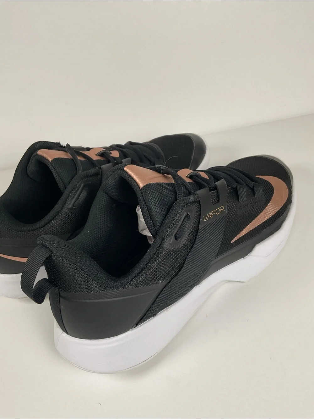 Nike Air Zoom Vapor Pro Women’s 10 Black Rose Gold Tennis Court Shoes